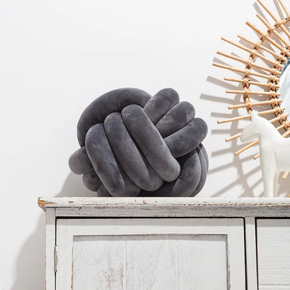 Art Decor Knot Ball Throw Pillow