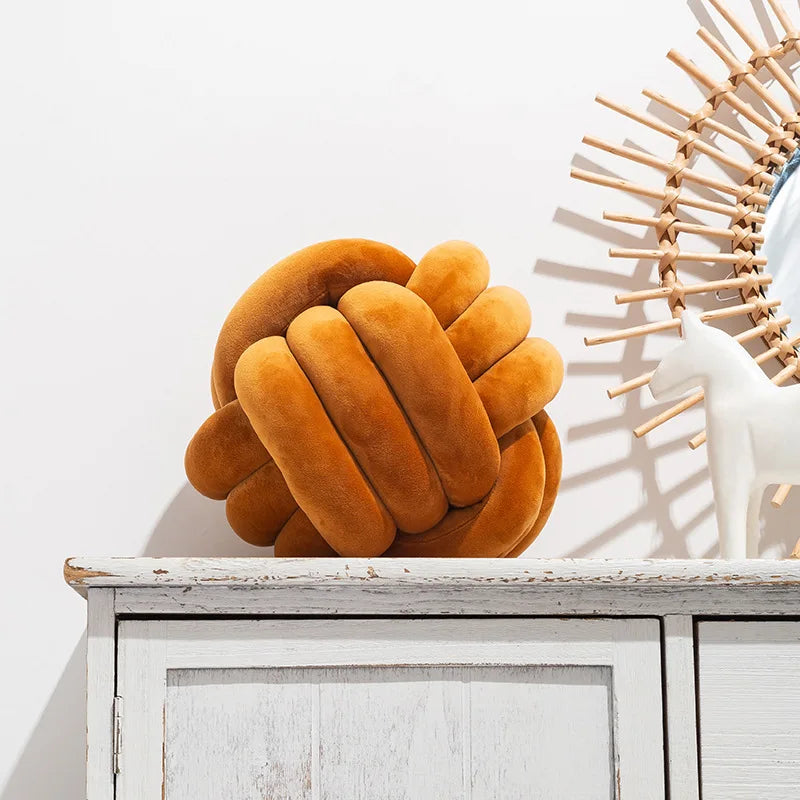 Art Decor Knot Ball Throw Pillow