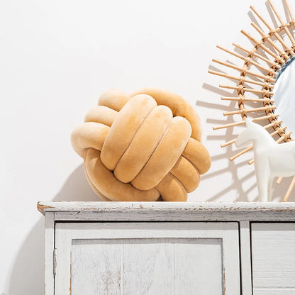 Art Decor Knot Ball Throw Pillow