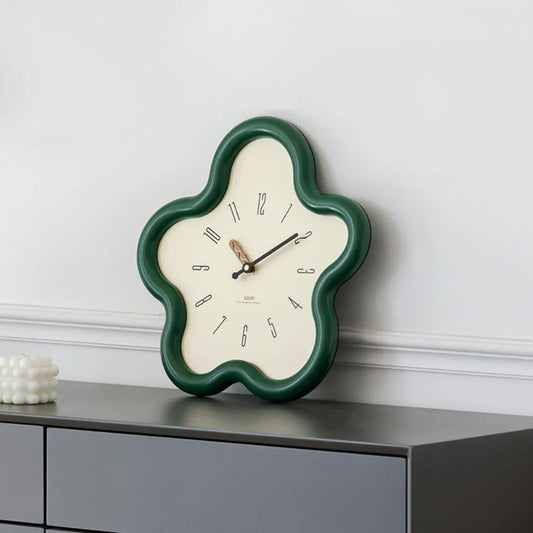 Cream Style Living Room Wall Clock